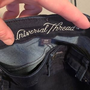 Universal threads stretch jeans